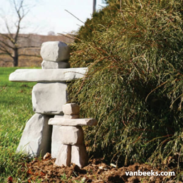 Triple H Inukshuk Garden Accessory